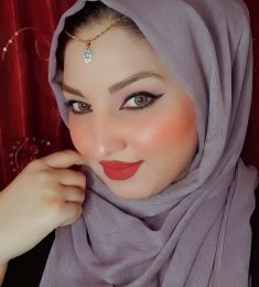 غزل, 51 سنة, النساء