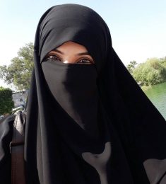 Sarah, 28 سنة, النساء